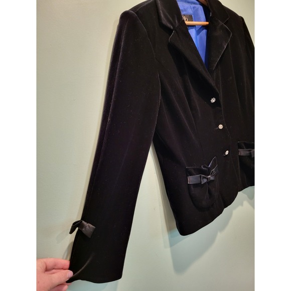 Black Velvet 3 Rhinestone Button Blazer Bows Pockets Sz 12 Whimsygoth - Picture 3 of 11